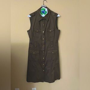 CALVIN KLEIN - Olive sleeveless Dress w/gold snap buttons and pockets.